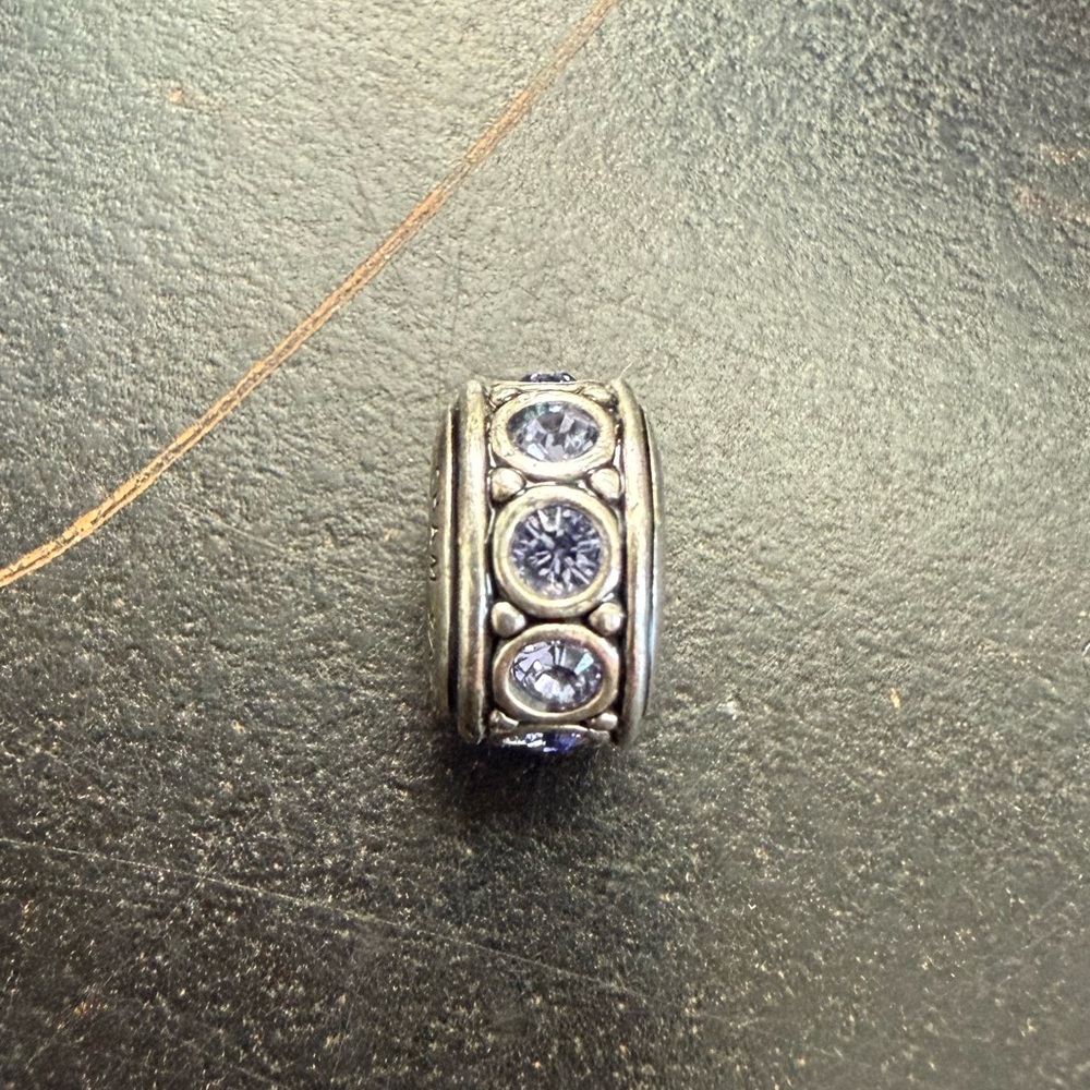 Chamilia silver 925 light purple bead charm spacer wheel bracelet birthstone